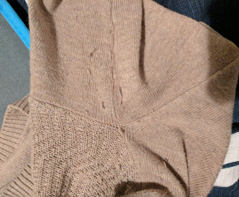 best jumper defuzzer